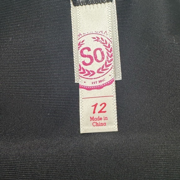 SO Girls Reversible Solid Mint/Black Swimsuit Bottoms Size 12 - Picture 6 of 7